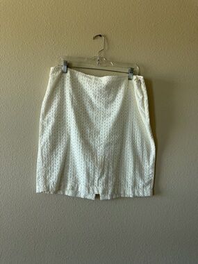 Max Studio White Eyelet Skirt